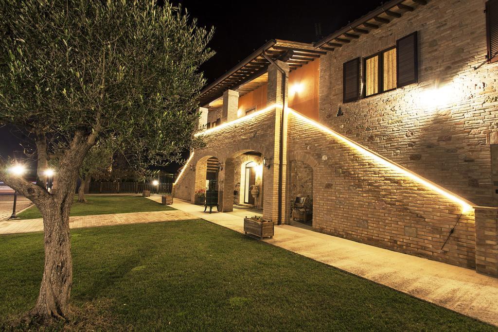バスティーア・ウンブラ Il Casale Della Fornace Bed & Breakfast エクステリア 写真